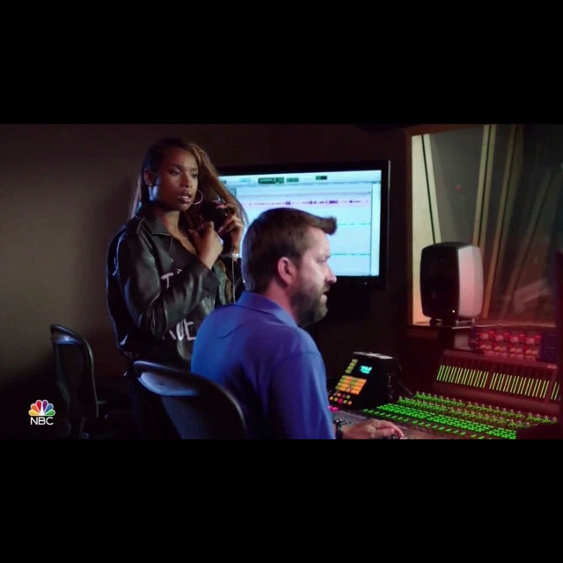 JENNIFER HUDSON IN HER 'STAY TRUE' JACKET ON NBC'S THE VOICE!!!