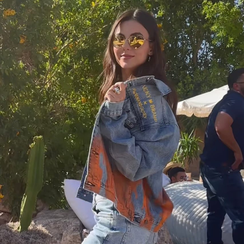 Victoria Justice in W+G x Lucky Brand!