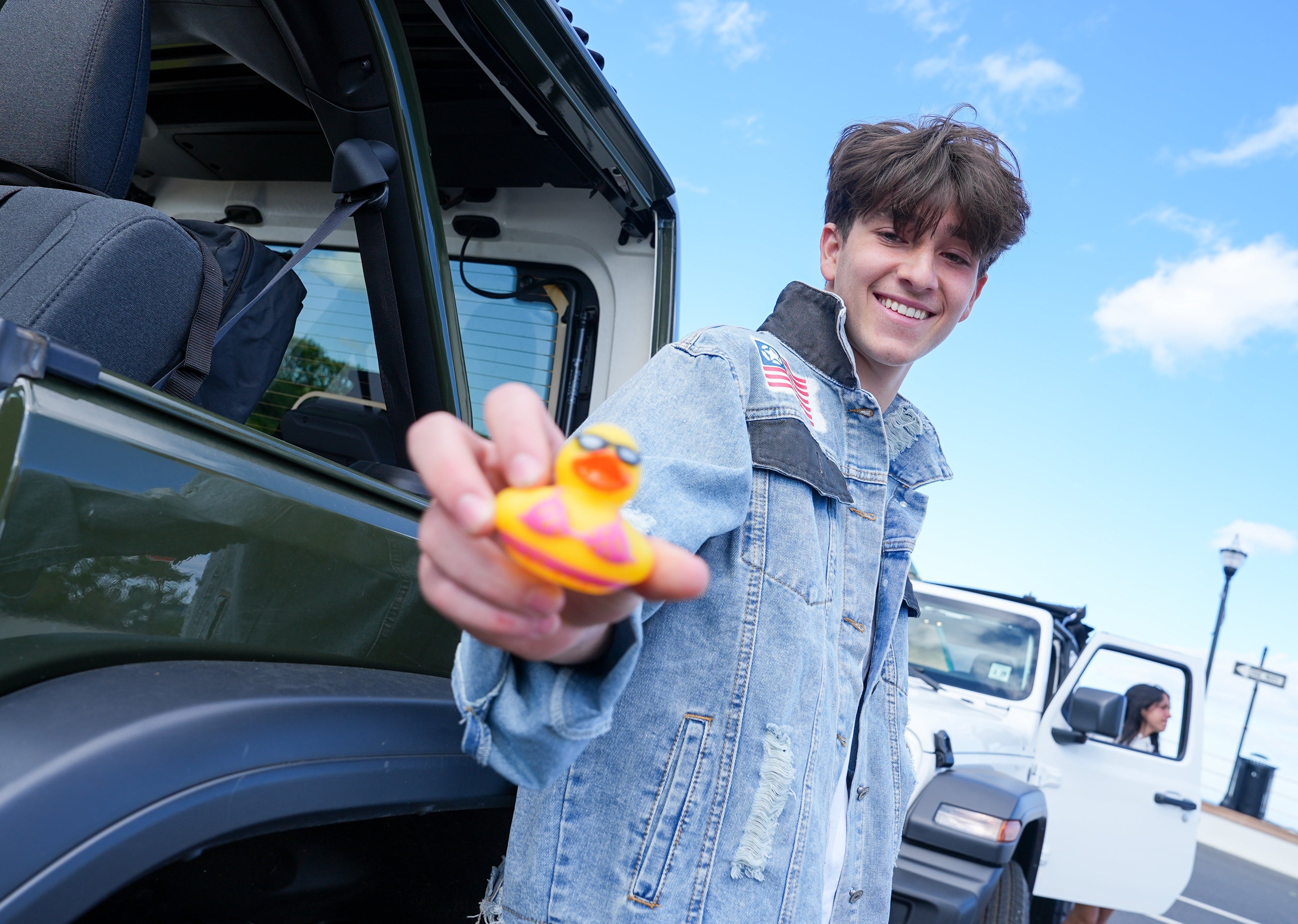 Jeep x W+G: Painted Denim Jacket!