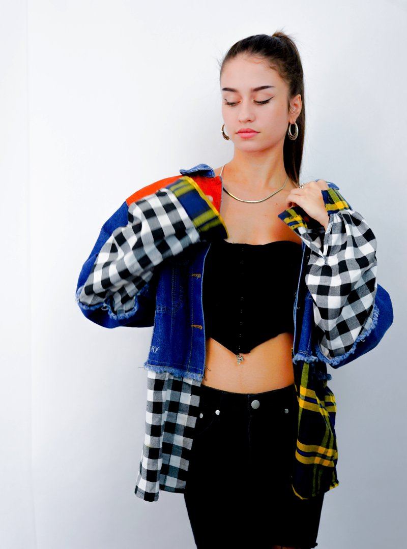 'GO KNICKS' DENIM JACKET - WOMEN