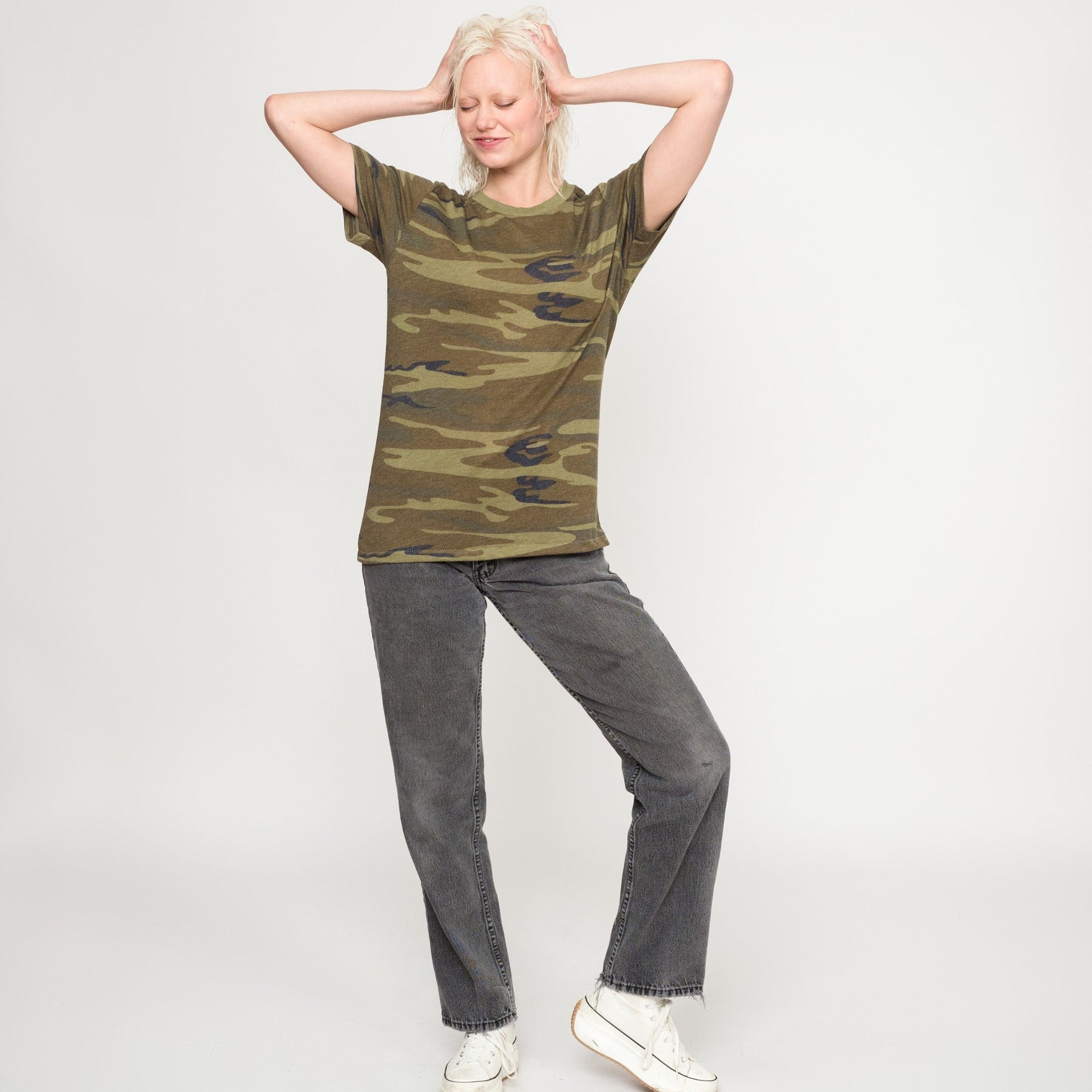 'POWER MOVE' T SHIRT