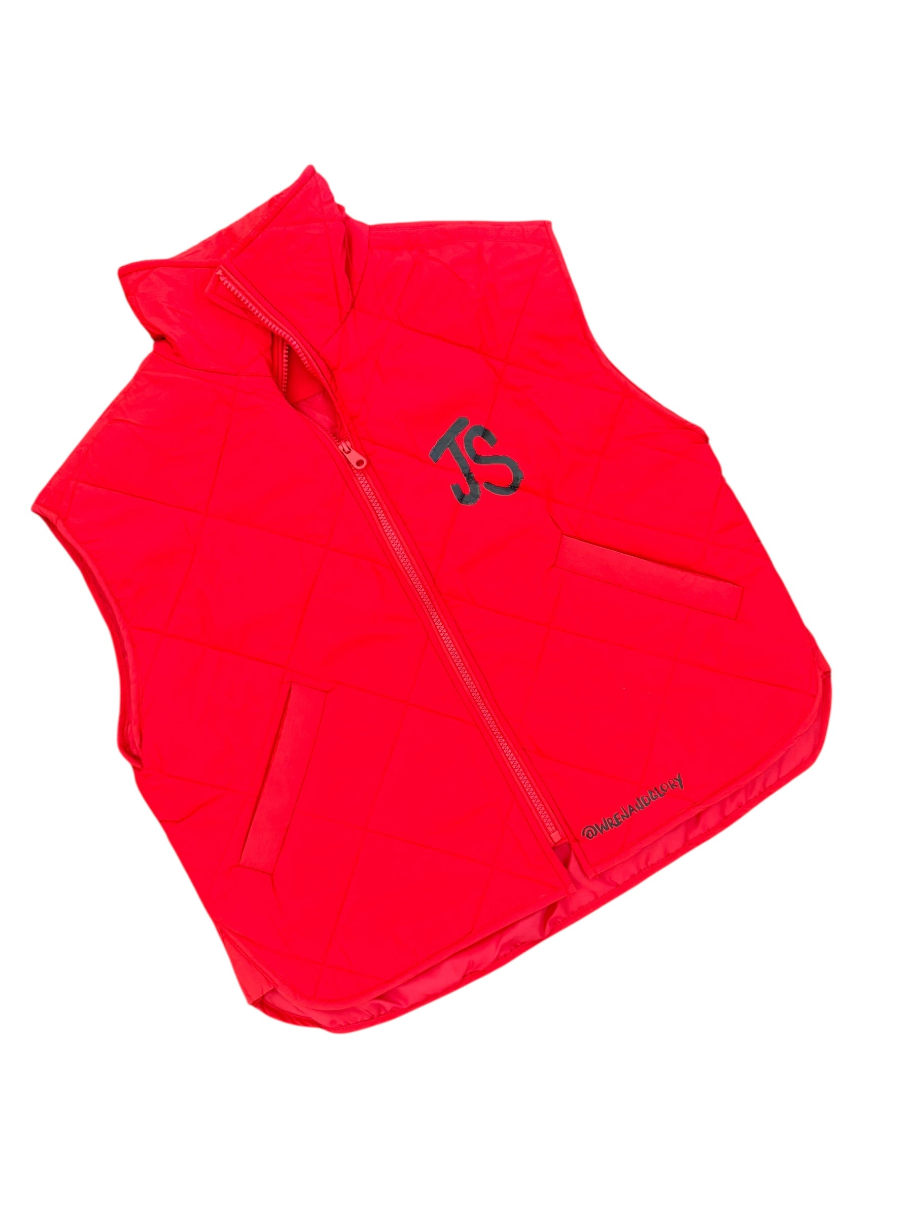 'Basic But Personalized' Performance Puffer Vest