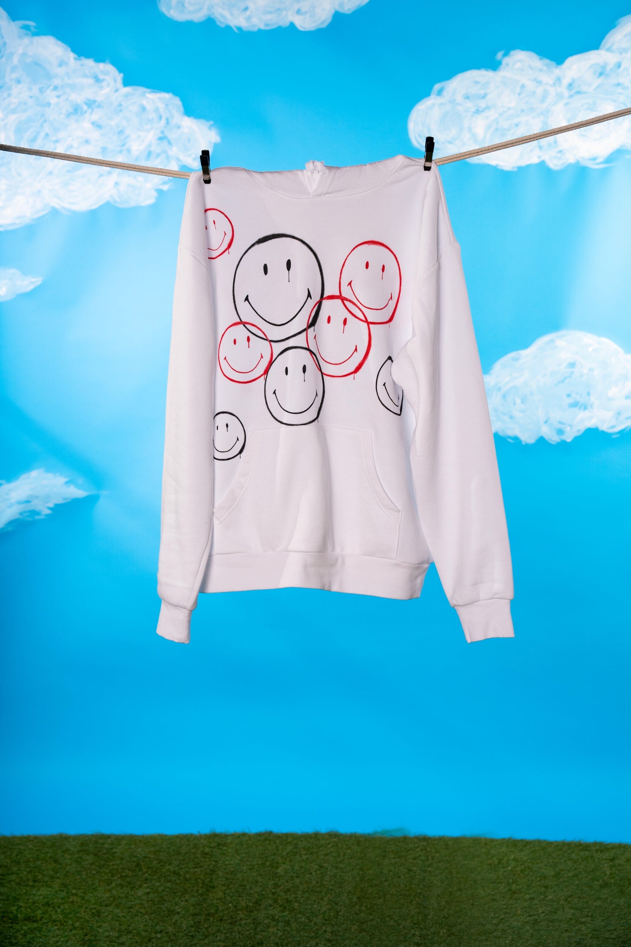 [GRAVER]★ODDSMILE RAINBOW SMILE HOODIE GRAVER】23FW☆ ODDSMILE Rainbow Smile Hoodie