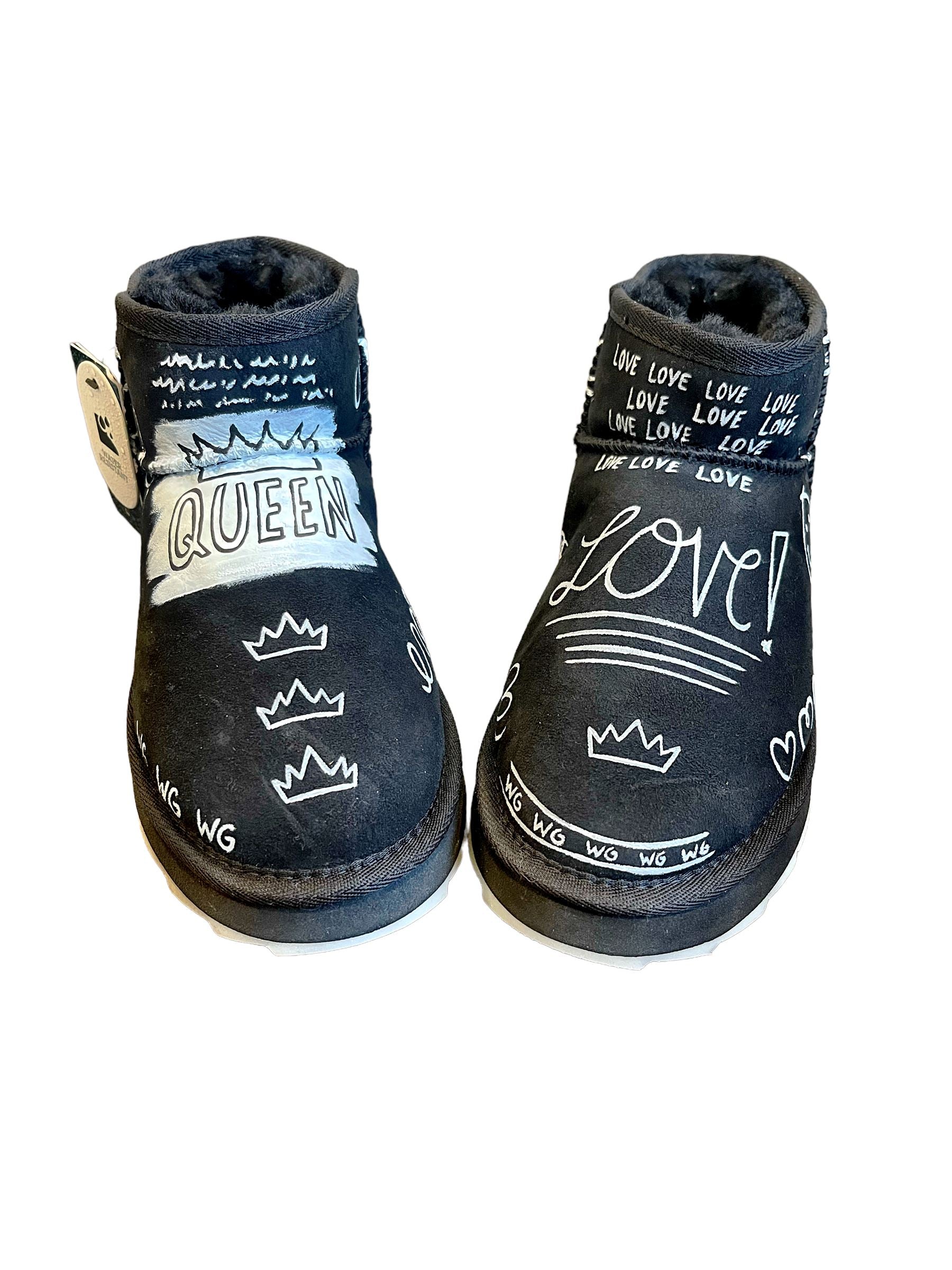 Graffiti Love' Painted Emu Boots